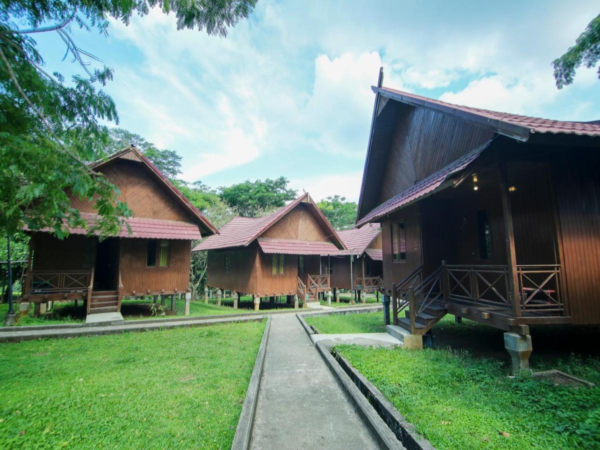 Oyo 3475 Villa Ex Mtq Pagaralam Exterior photo